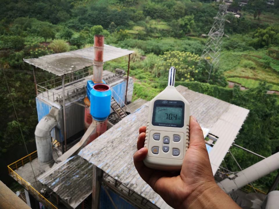 水泥厂消音器验收现场